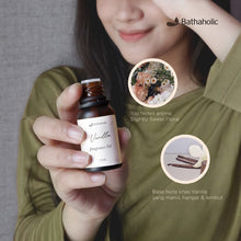 Load image into Gallery viewer, Bathaholic - Vanilla Fragrance Oil 15ml Aromatheraphy Pengharum Ruangan